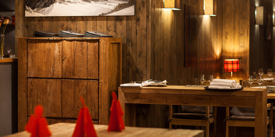 restaurant