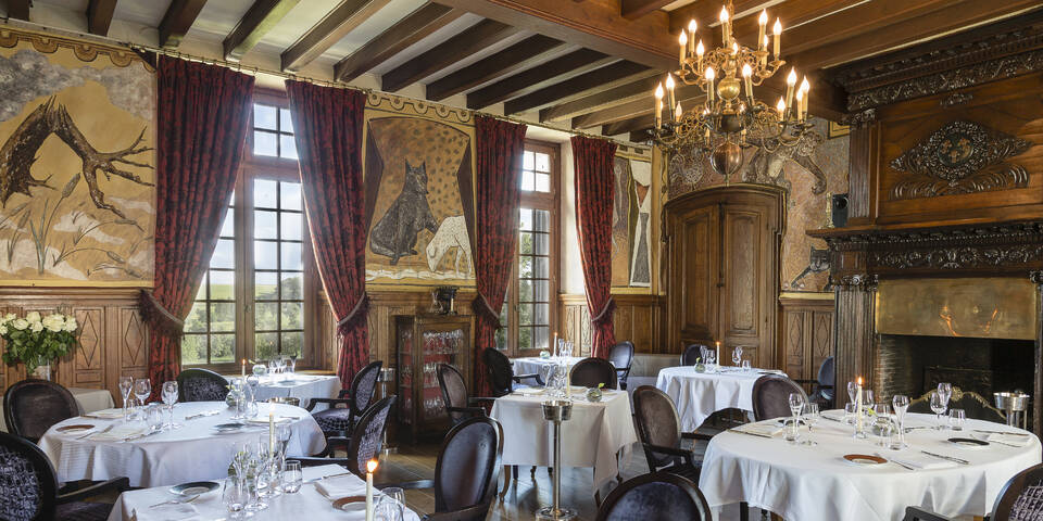 restaurant
