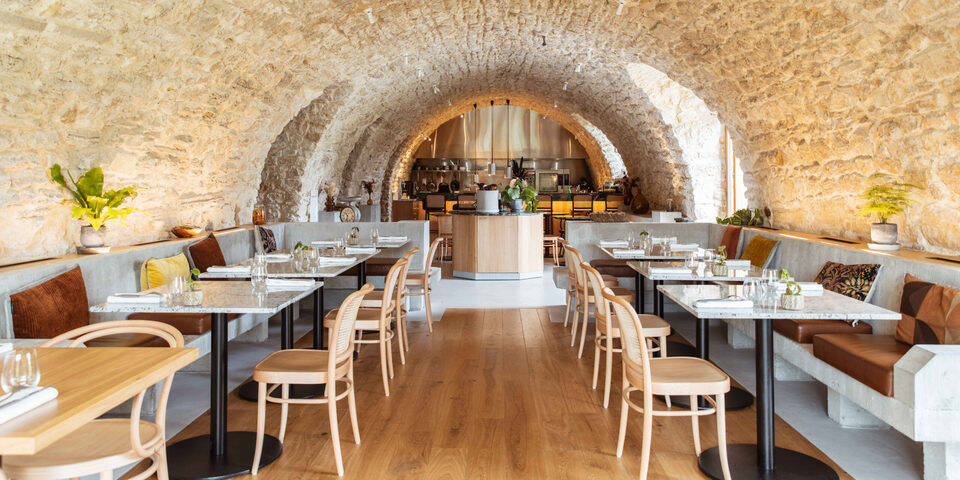 restaurant