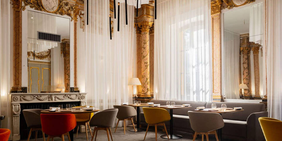 restaurant