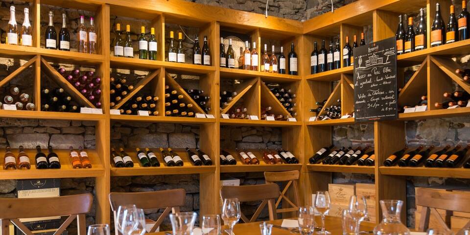 restaurant