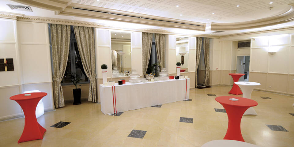 restaurant