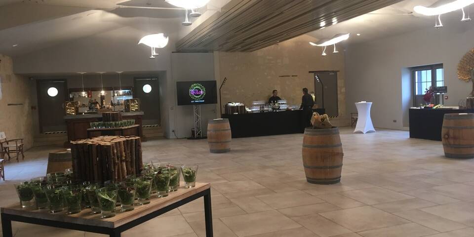 restaurant