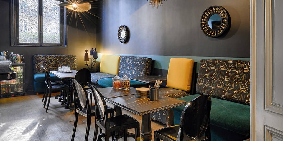 restaurant