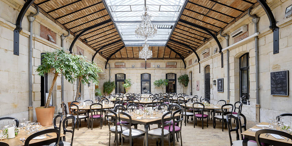 restaurant