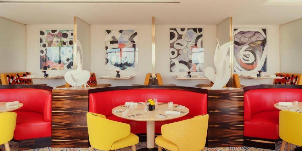 restaurant
