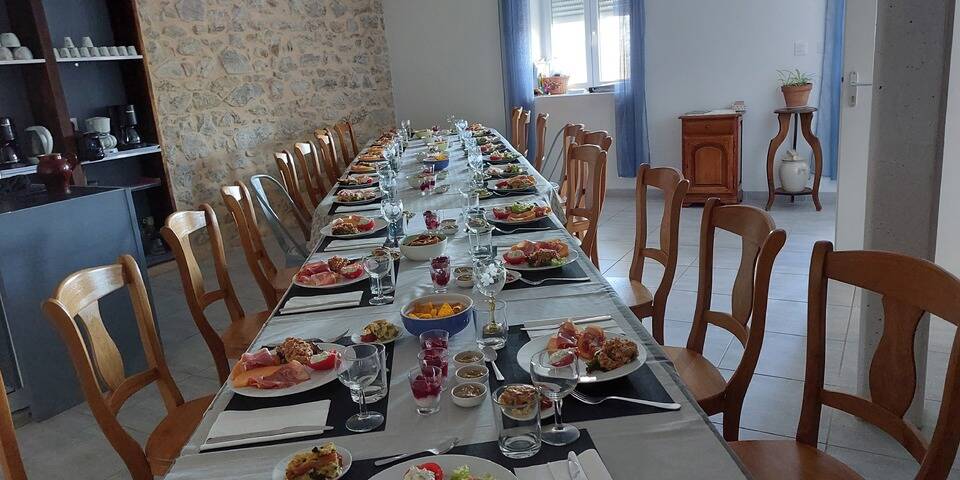 restaurant