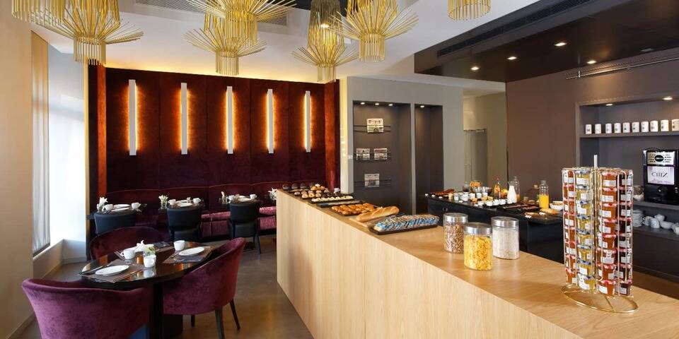 restaurant
