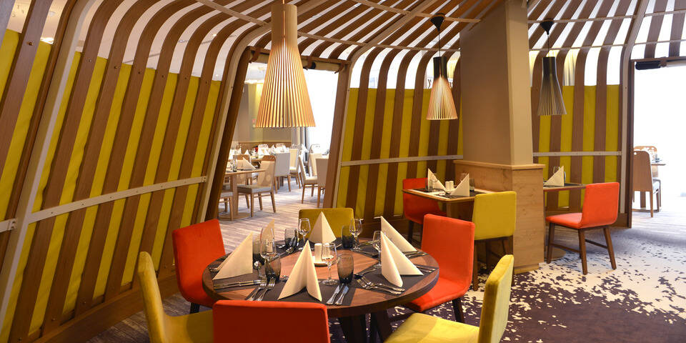 restaurant