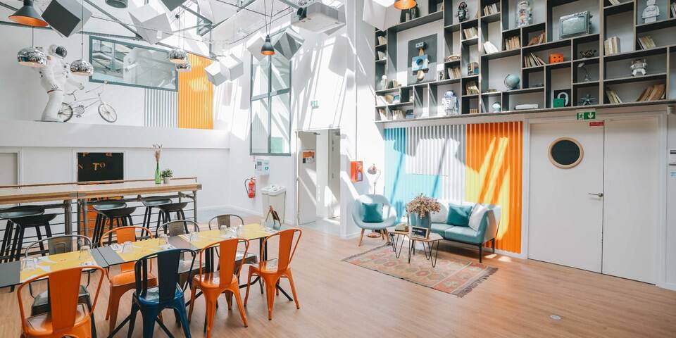 restaurant