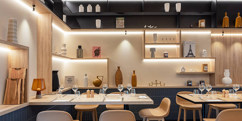 restaurant
