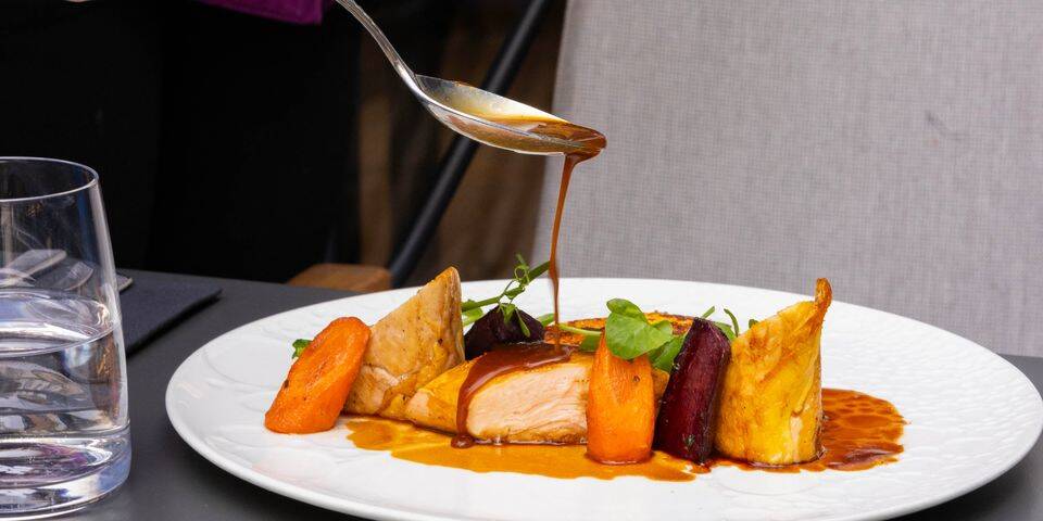 restaurant