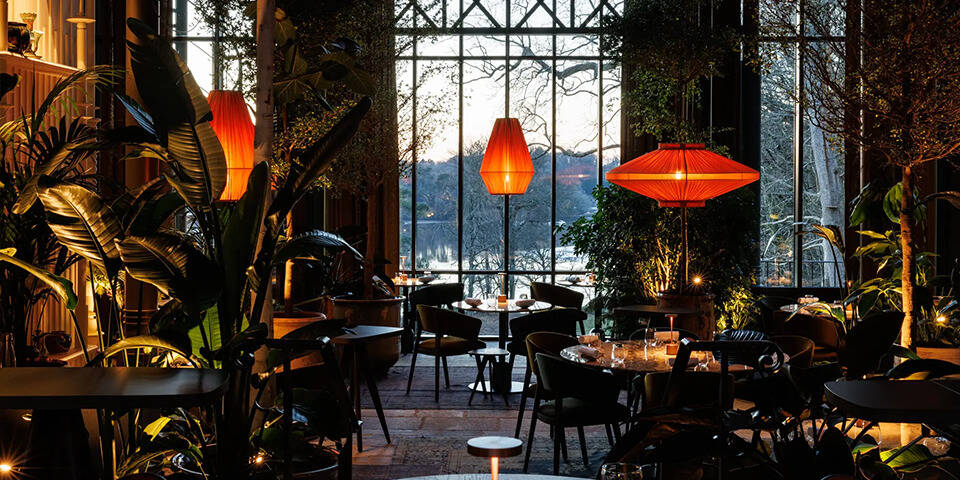 restaurant