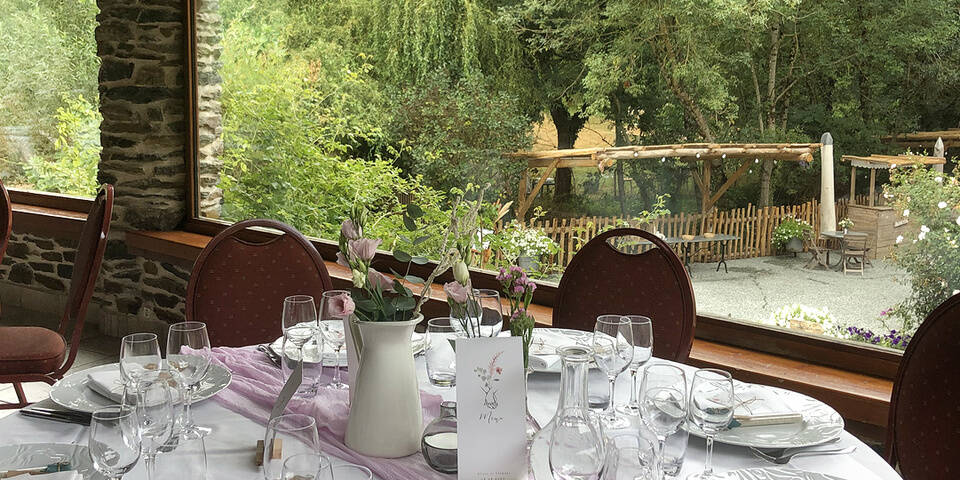 restaurant