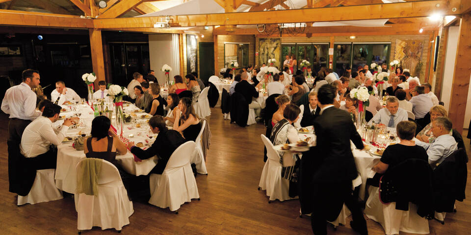restaurant