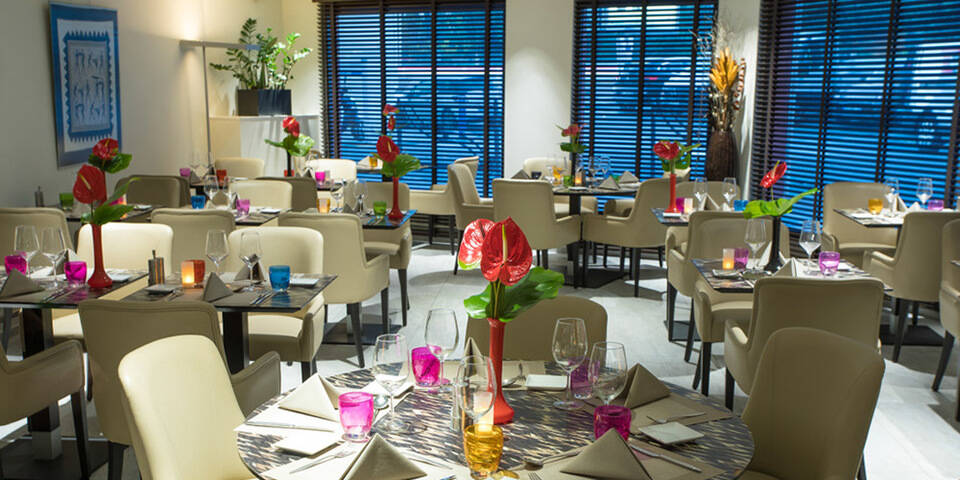 restaurant