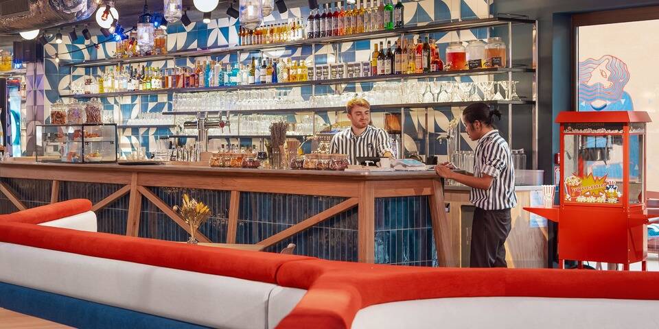 restaurant