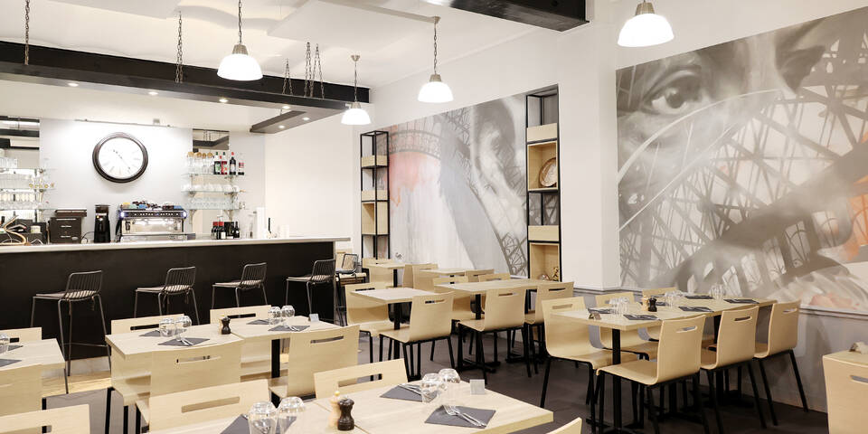 restaurant