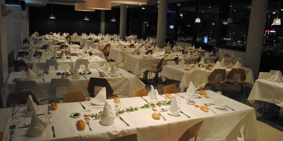 restaurant