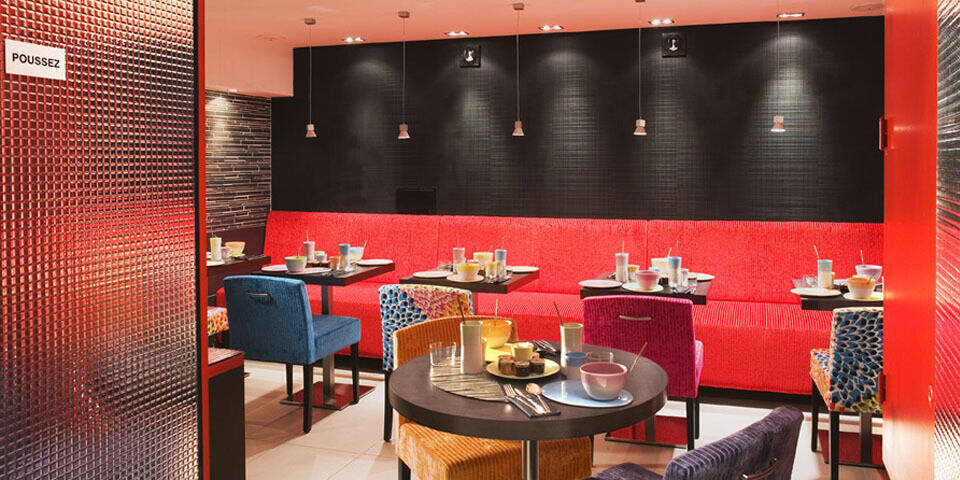 restaurant