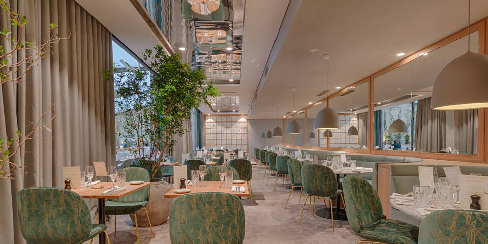 restaurant