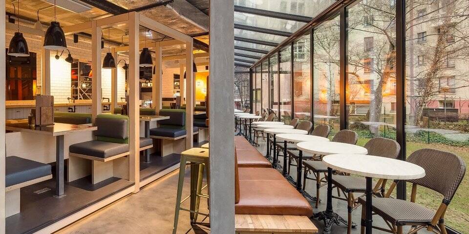 restaurant
