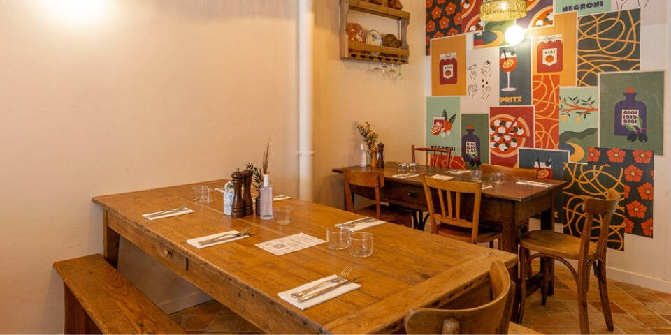 restaurant