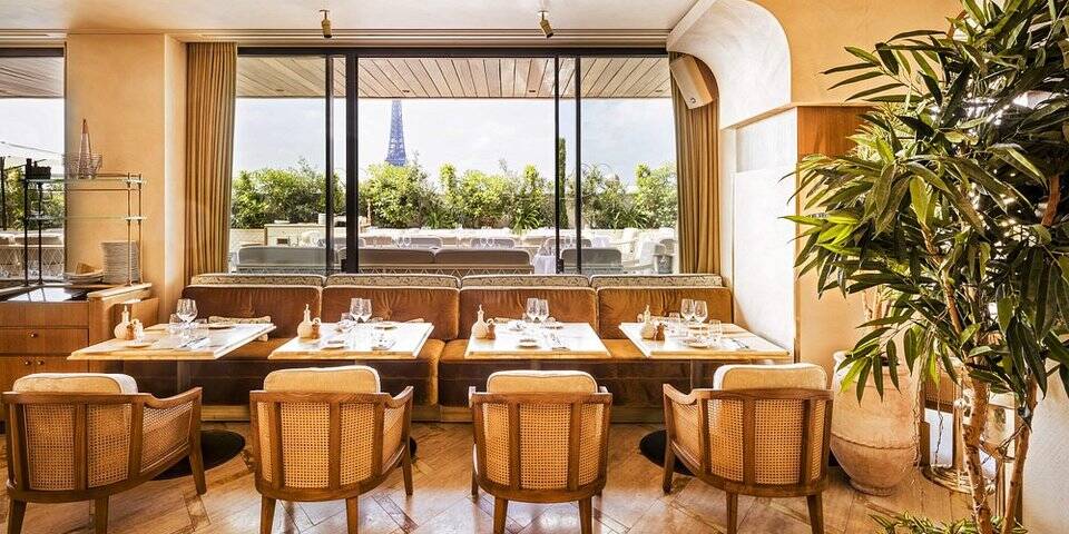 restaurant