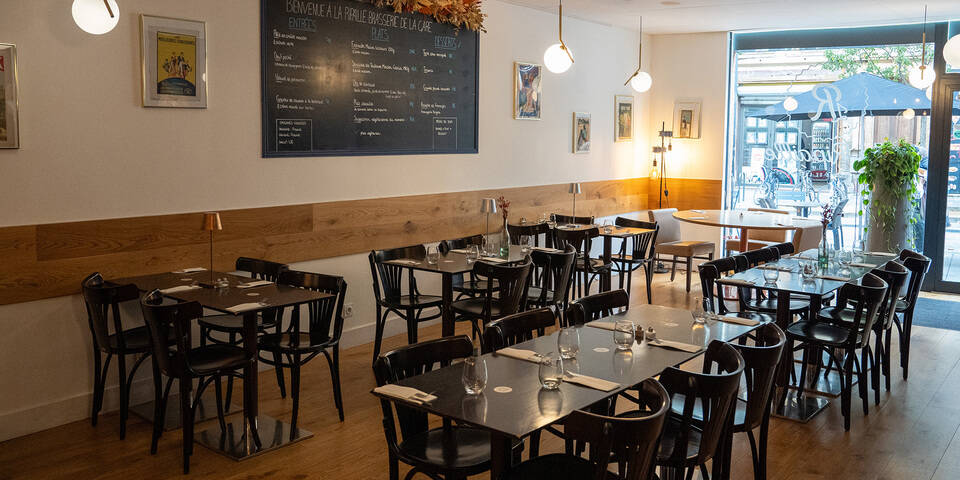 restaurant