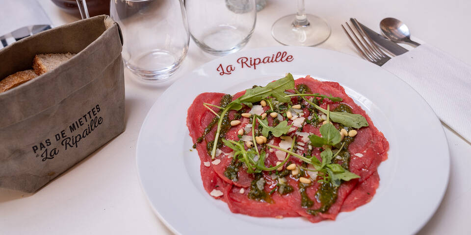 restaurant