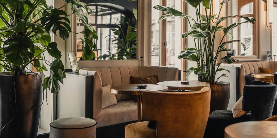 restaurant