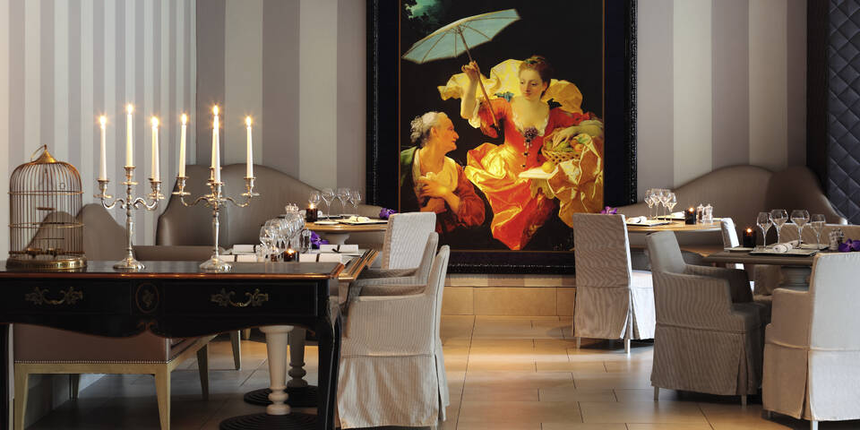 restaurant
