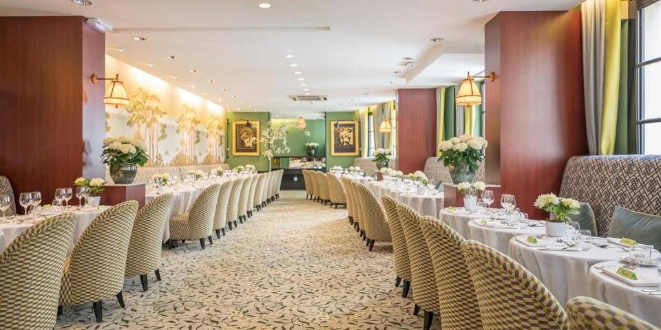 restaurant