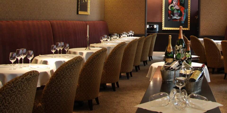 restaurant
