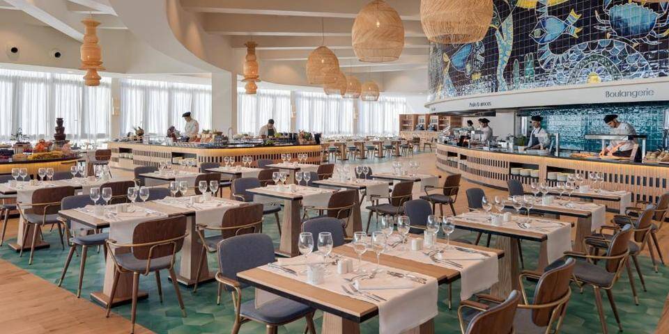 restaurant