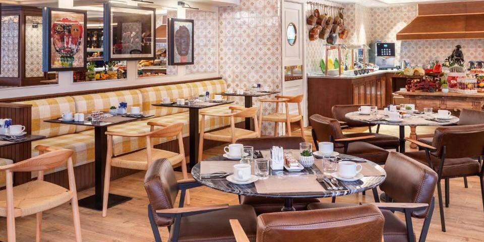 restaurant