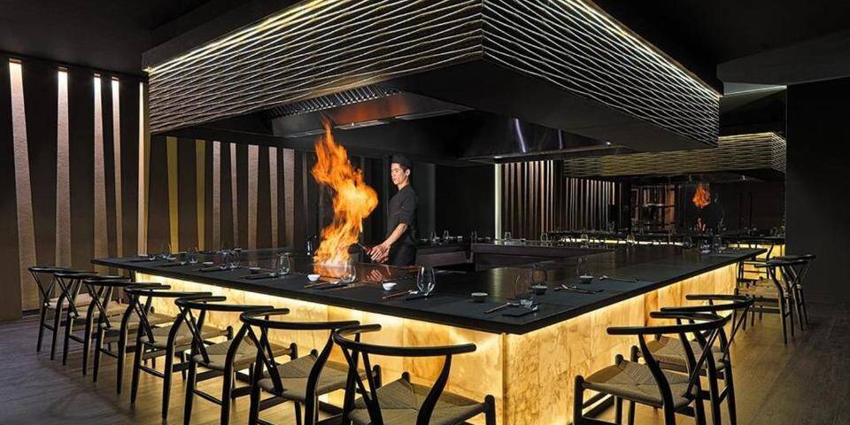 restaurant