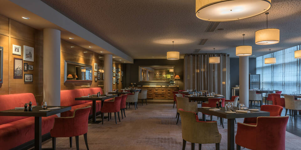 restaurant