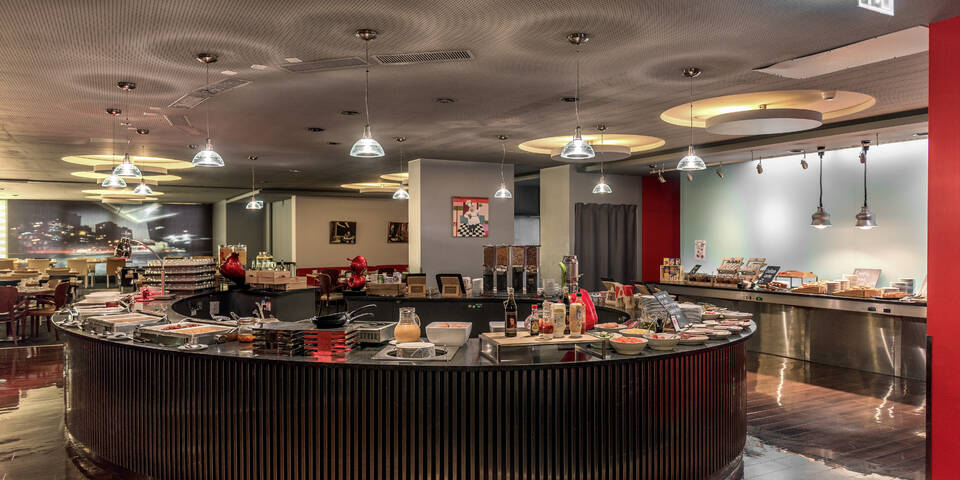 restaurant