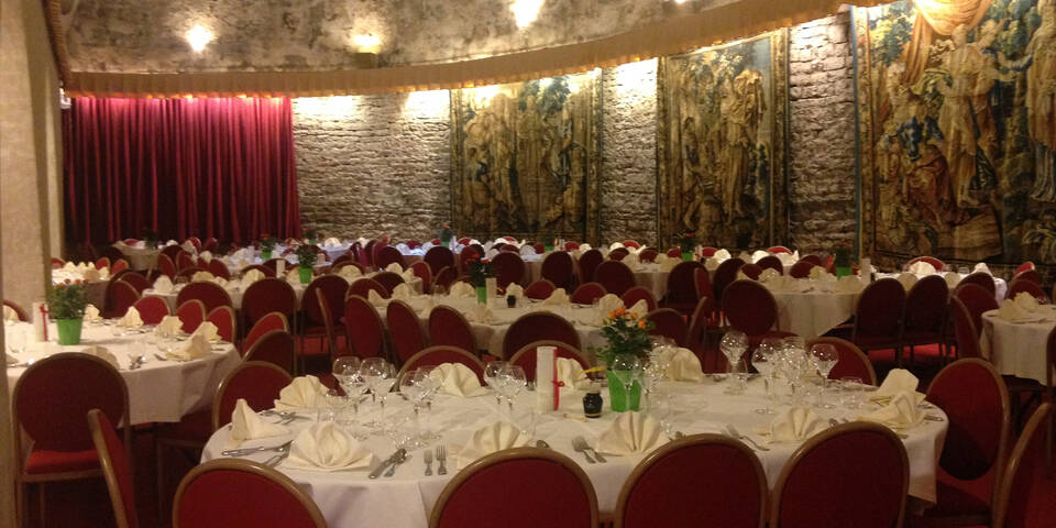 restaurant