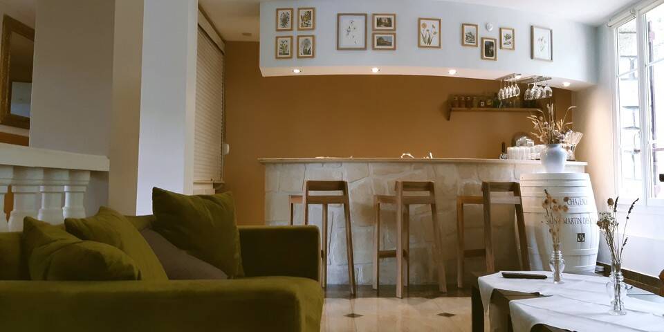 restaurant