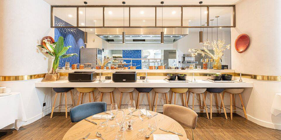 restaurant