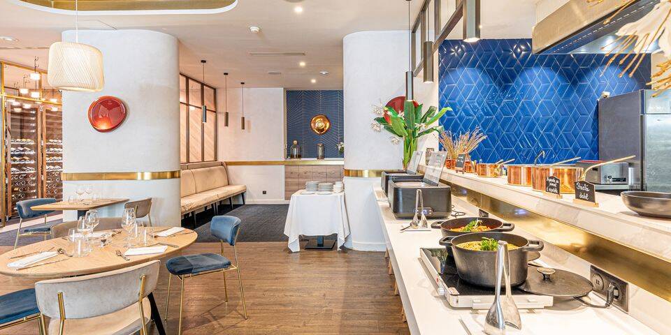 restaurant
