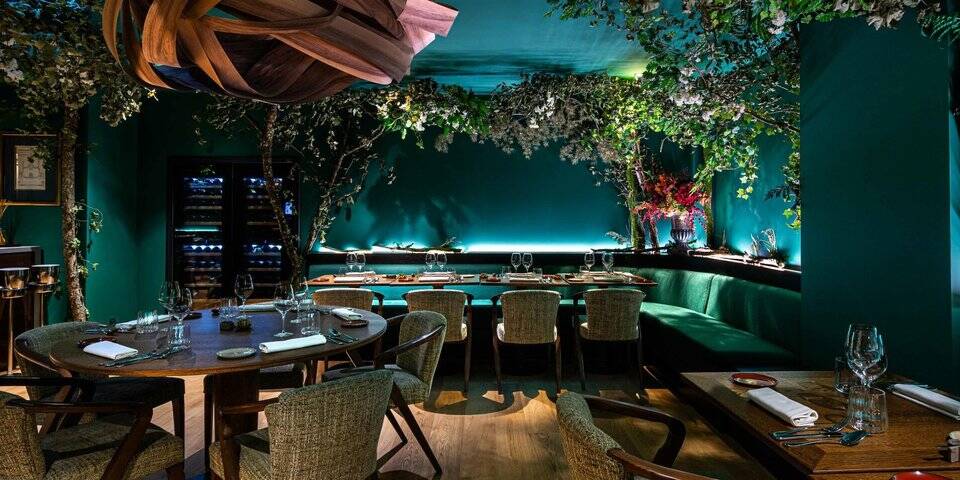 restaurant