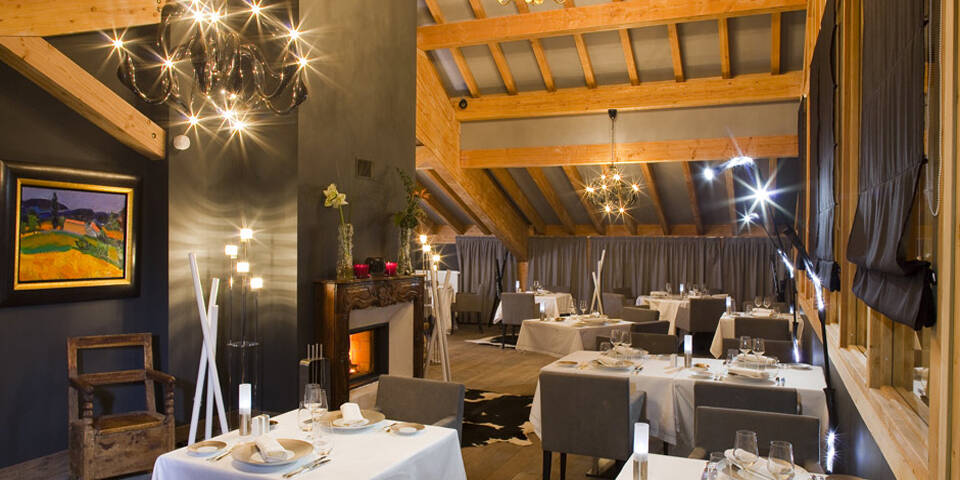 restaurant