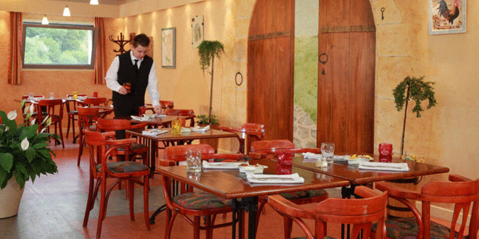 restaurant