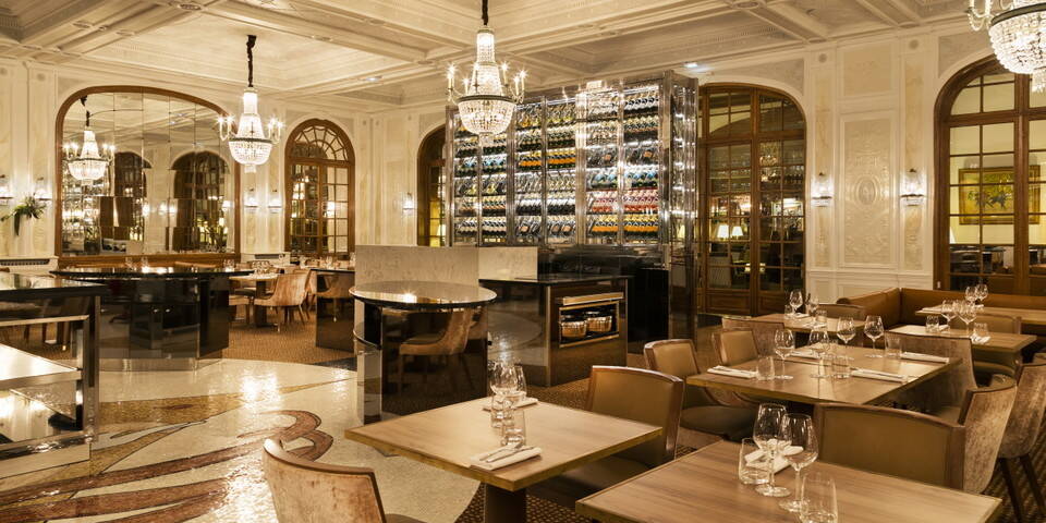 restaurant