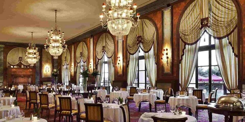 restaurant