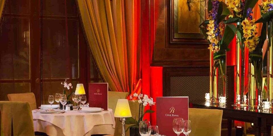restaurant