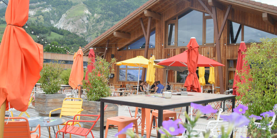 restaurant